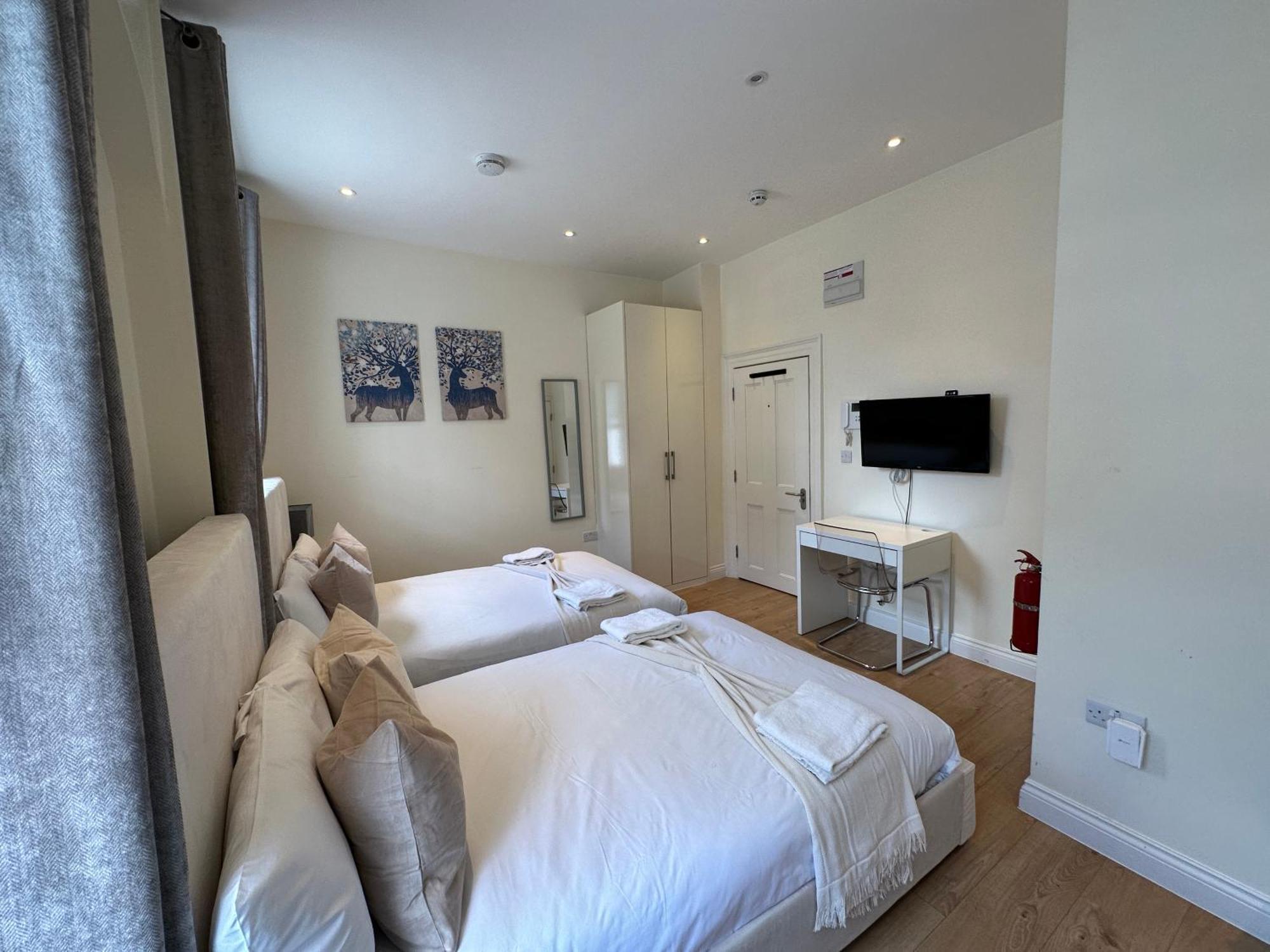 Gloucester Place - Baker Street Aparthotel ลอนดอน ภายนอก รูปภาพ