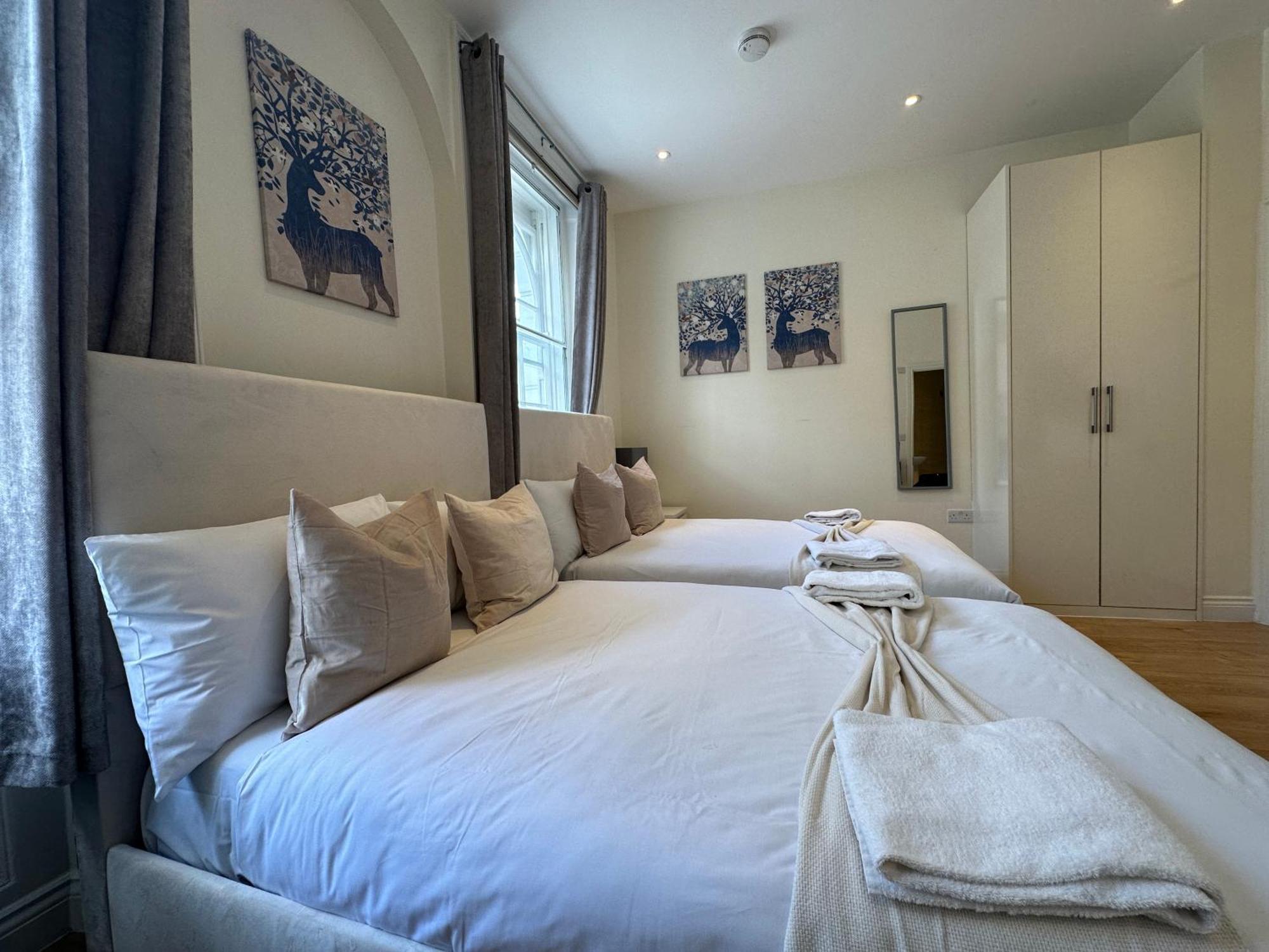 Gloucester Place - Baker Street Aparthotel ลอนดอน ภายนอก รูปภาพ