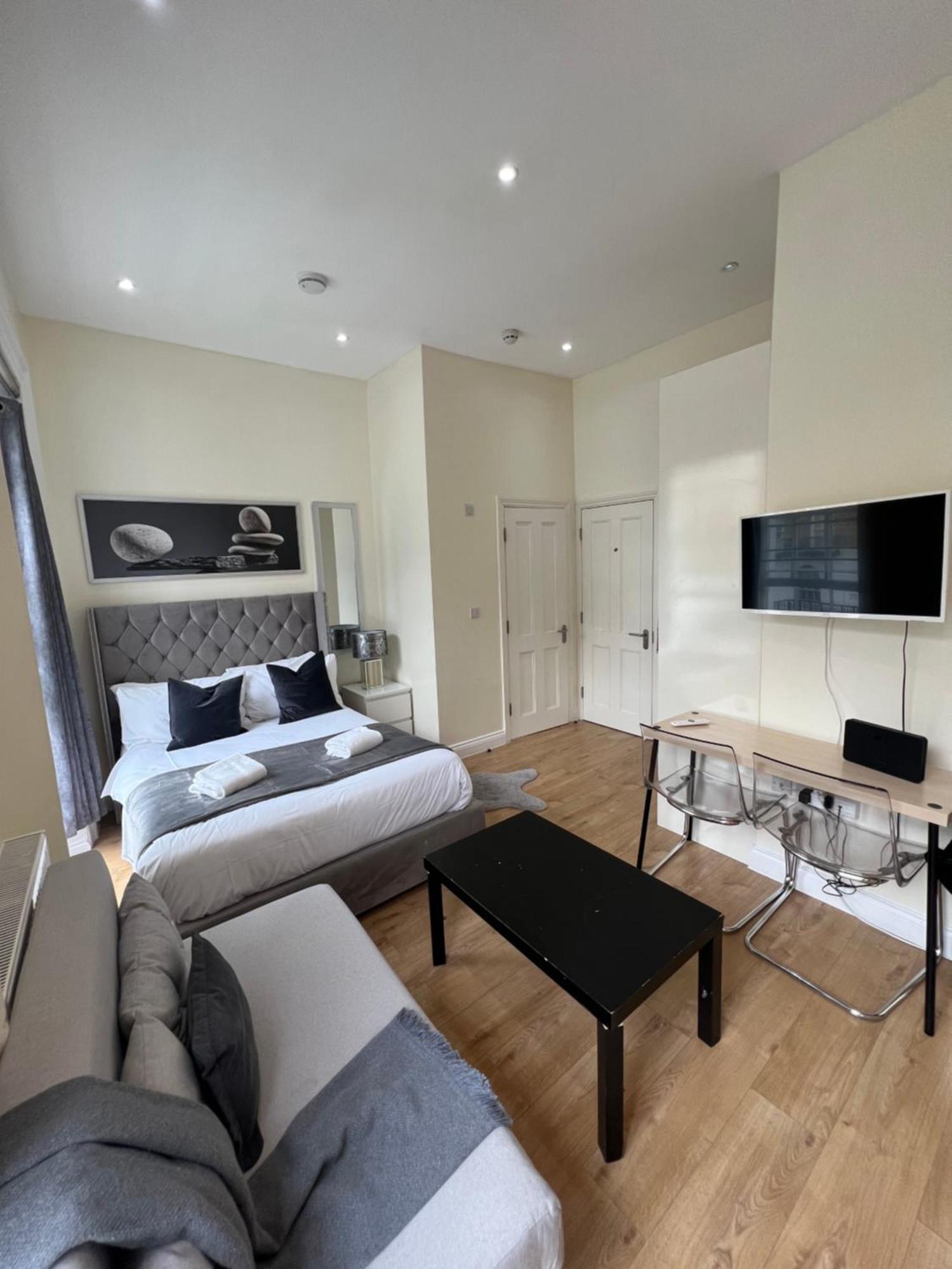 Gloucester Place - Baker Street Aparthotel ลอนดอน ภายนอก รูปภาพ